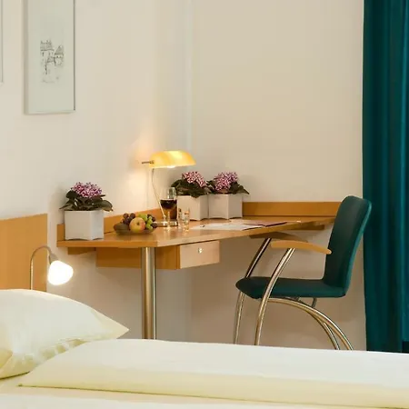 Hotel GIP Grosspetersdorf Zimmer foto